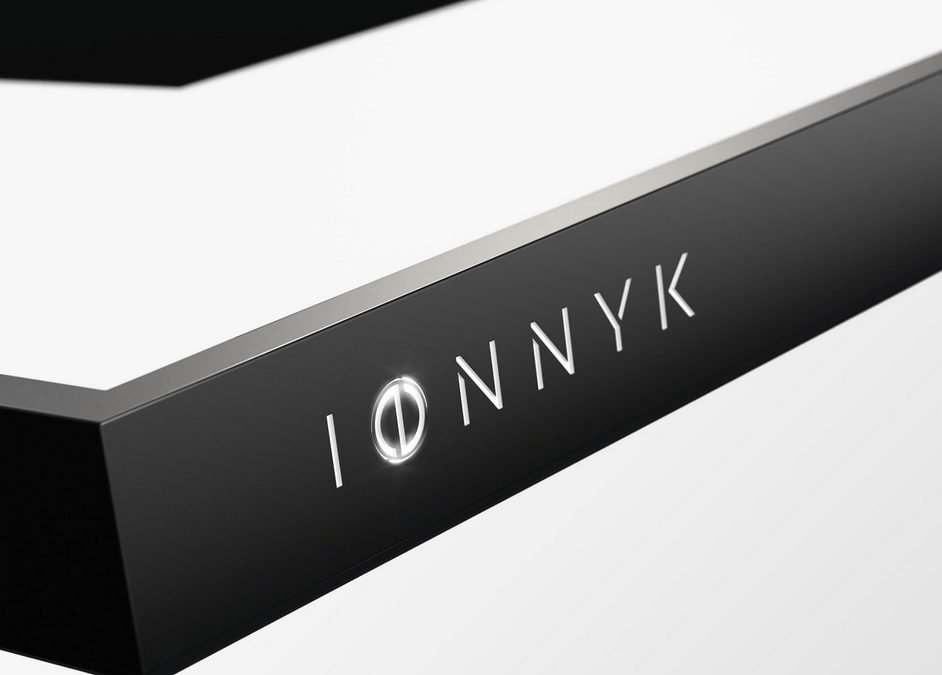 IONNIK
